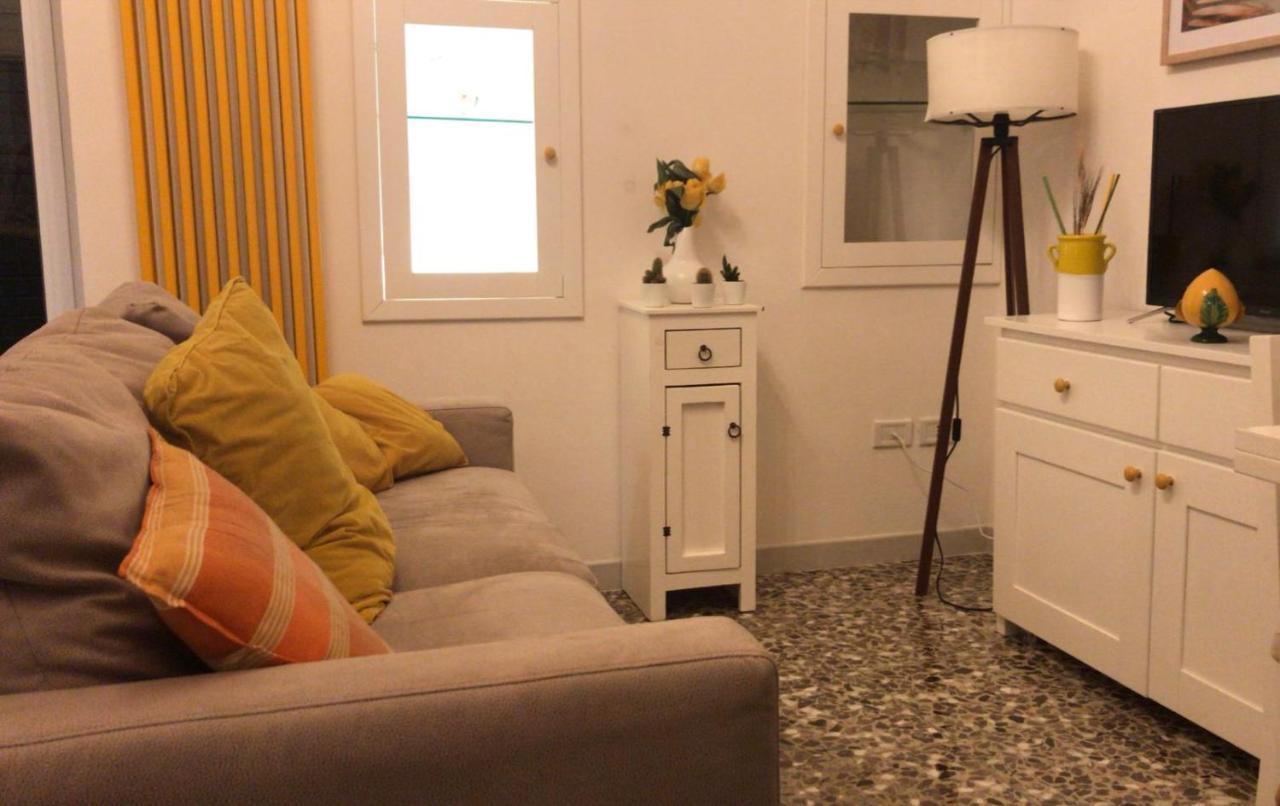 Edyta'S Apartment أوستوني المظهر الخارجي الصورة