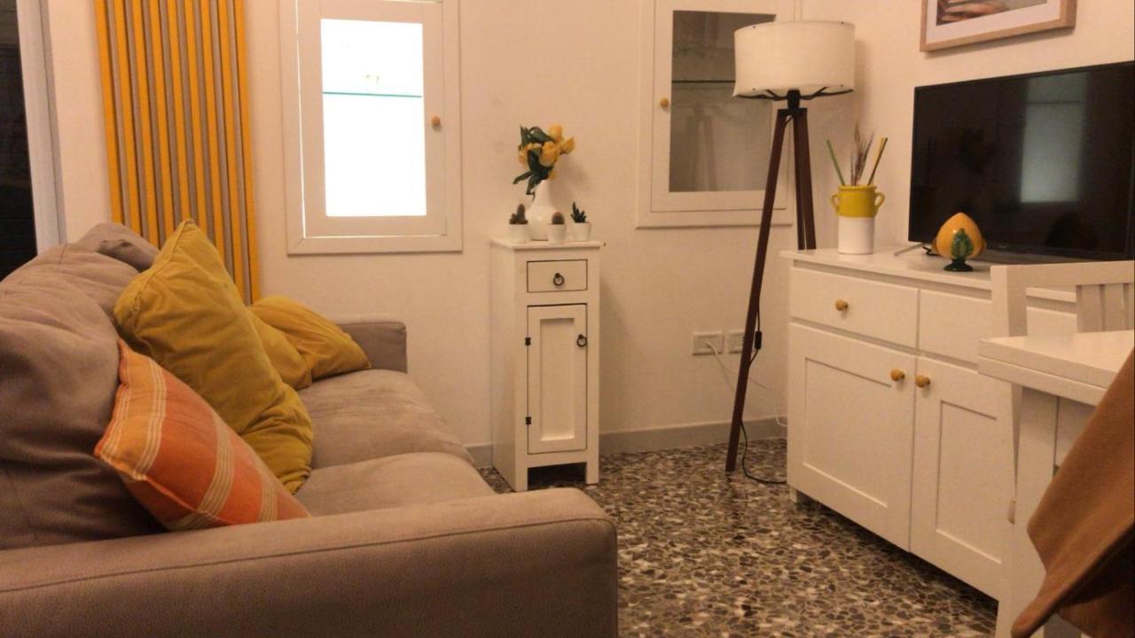 Edyta'S Apartment أوستوني المظهر الخارجي الصورة